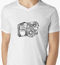 Canon Canonet QL17 GIII Rangefiner Camera Men's V-Neck T-Shirt