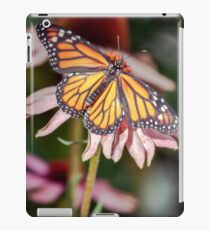 Monarch Butterfly on Purple Coneflower iPad Case/Skin
