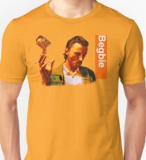Begbie throws Glass of Beer - Scene from Trainspotting T-Shirt Slim Fit T-Shirt
