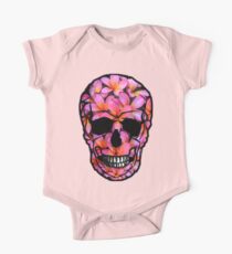 Body de manga corta para bebé Cráneo con flores de frangipani rosa