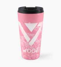 Siebzehn Woozi - Rosa Blumen Thermobecher