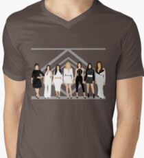 Kardashian / Jenner Frauen T-Shirt mit V-Ausschnitt