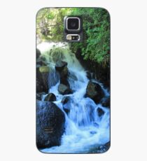 Small Waterfall and Rocks Case/Skin for Samsung Galaxy