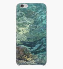 Reflejos en el mar iPhone Case