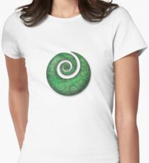 koru Women's Fitted T-Shirt