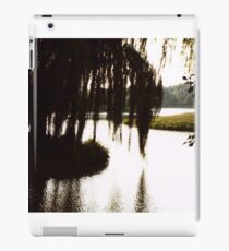 Willow Silouette iPad Case/Skin