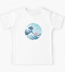 Ponyo and the great wawe (best version) Kids Tee