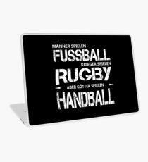 Goetter play handball Laptop Skin