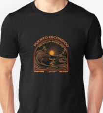 SURFING MEXICAN PIPELINE PUERTO ESCONDIDO Unisex T-Shirt