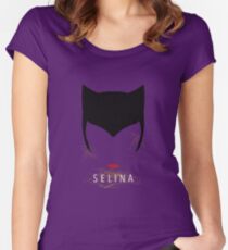 Catwoman - Selina Kyle Women's Fitted Scoop T-Shirt