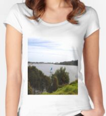 Lakes Entrance Victoria Women's Fitted Scoop T-Shirt
