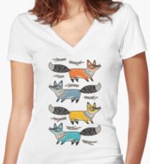 Foxes Women's Fitted V-Neck T-Shirt