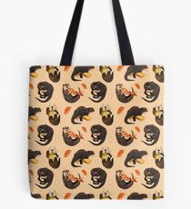 Tiny otters and their sushi Tote Bag