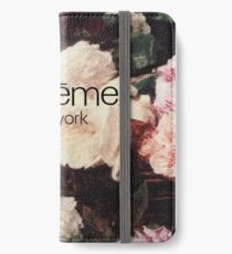 Vinilo o funda para iPhone Supreme PCL Media Cases, Pillows, y más.