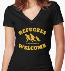 Refugees Welcome Women's Fitted V-Neck T-Shirt