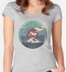 Fuji Tailliertes Rundhals-Shirt
