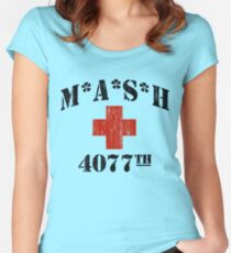 MASH Women's Fitted Scoop T-Shirt