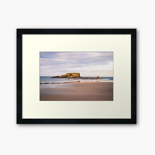 La Isla Framed Art Print