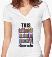 So rolle ich Tailliertes T-Shirt mit V-Ausschnitt