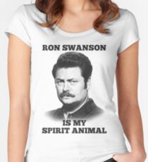 Camiseta entallada de cuello ancho Ron Swanson es mi animal espiritual
