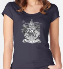 Pirate Cat Sails the Seven Seas Women's Fitted Scoop T-Shirt