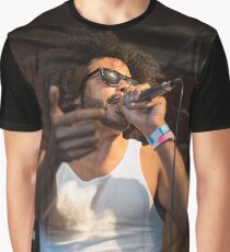 Camiseta gráfica Daveed Diggs: recorte.