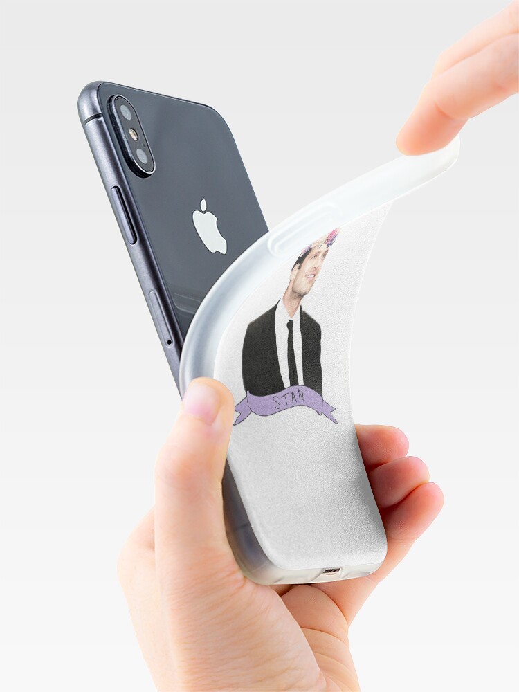 Alternative Ansicht von Sebastian Stan, Blumenkrone iPhone-Hülle & Cover