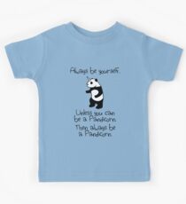 Camiseta para niños Sé siempre tú mismo, a menos que puedas ser un pandicornio
