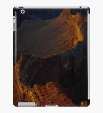 Ridge iPad Case/Skin