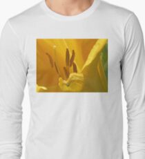 On Limpid Stamen Shoe-trees Long Sleeve T-Shirt