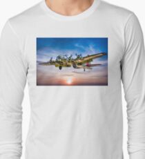 Boeing B-17G Flying Fortress "Yankee Lady" Long Sleeve T-Shirt