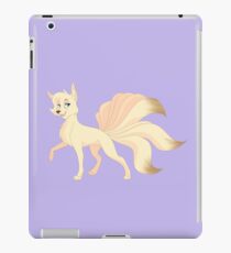 Ninetales (Pokemon) iPad Case/Skin
