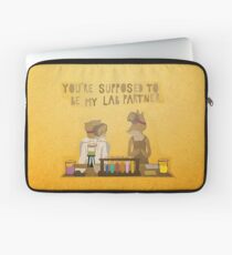 Du solltest mein Laborpartner sein. Laptoptasche