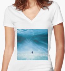 Dory is here Women's Fitted V-Neck T-Shirt