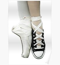 Spitzenschuh + Converse Poster