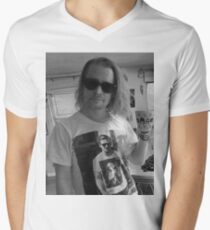 Macaulay Caulkin wearing a T-shirt of Ryan Gosling wearing a T-shirt of Macaulay Caulkin Men's V-Neck T-Shirt