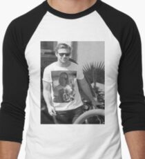 Ryan Gosling wearing aT-shirt of Macaulay Caulkin wearing a T-shirt of Ryan Gosling Men's Baseball ¾ T-Shirt
