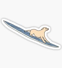 chien sur un autocollant de planche de surf Sticker