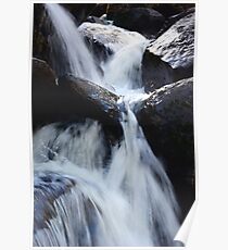Fallendes Wasser Poster