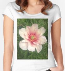Peony Women's Fitted Scoop T-Shirt