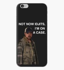 Vinilo o funda para iPhone Sobrenatural - Bobby Singer - Ahora no Idjits, estoy en un caso - Caja del teléfono