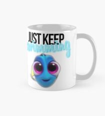 Taza clásica Solo sigue nadando