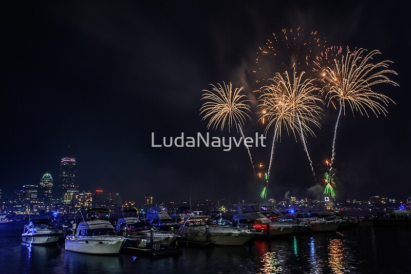 “Happy Birthday, USA! 2016-1” by LudaNayvelt | Redbubble