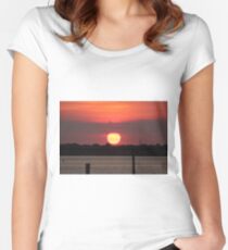 Island Park Big Sun Ball Sunset Women's Fitted Scoop T-Shirt