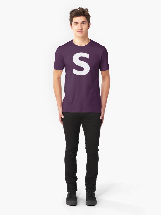 what's the s on jughead's shirt