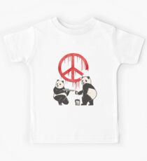 Pandalism 2 Peace Sign Kinder T-Shirt