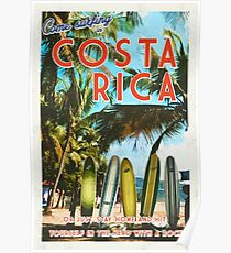 Surfen in Costa Rica ist nicht einfach. Poster