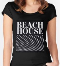 Strandhaus Bloom Tailliertes Rundhals-Shirt