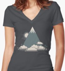 Cloud Mountain Women's Fitted V-Neck T-Shirt