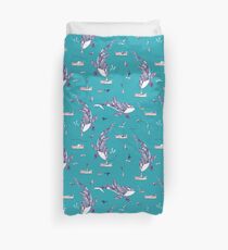 Kiss Good Night - Orca I Duvet Cover